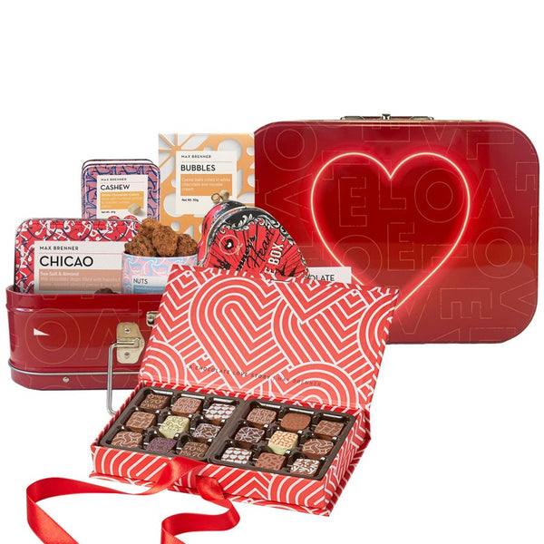 Love Story Box & 18pc Love Pralines
