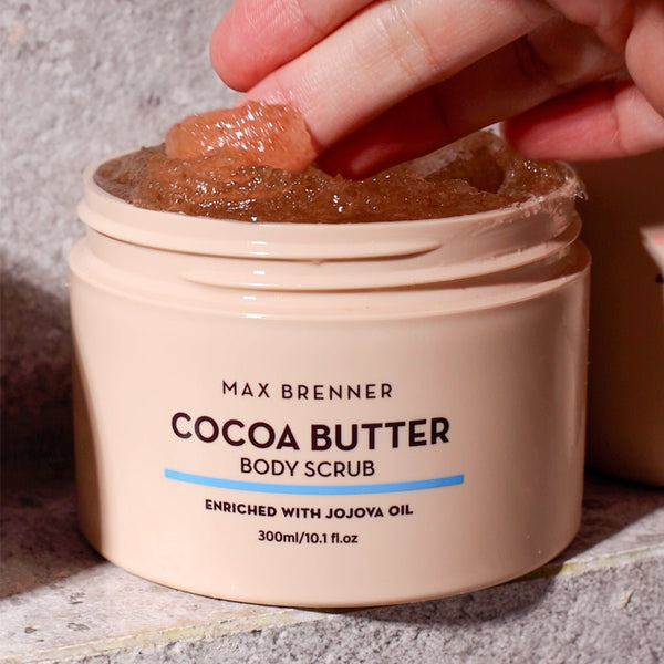 Winter Suitcase & Body Scrub