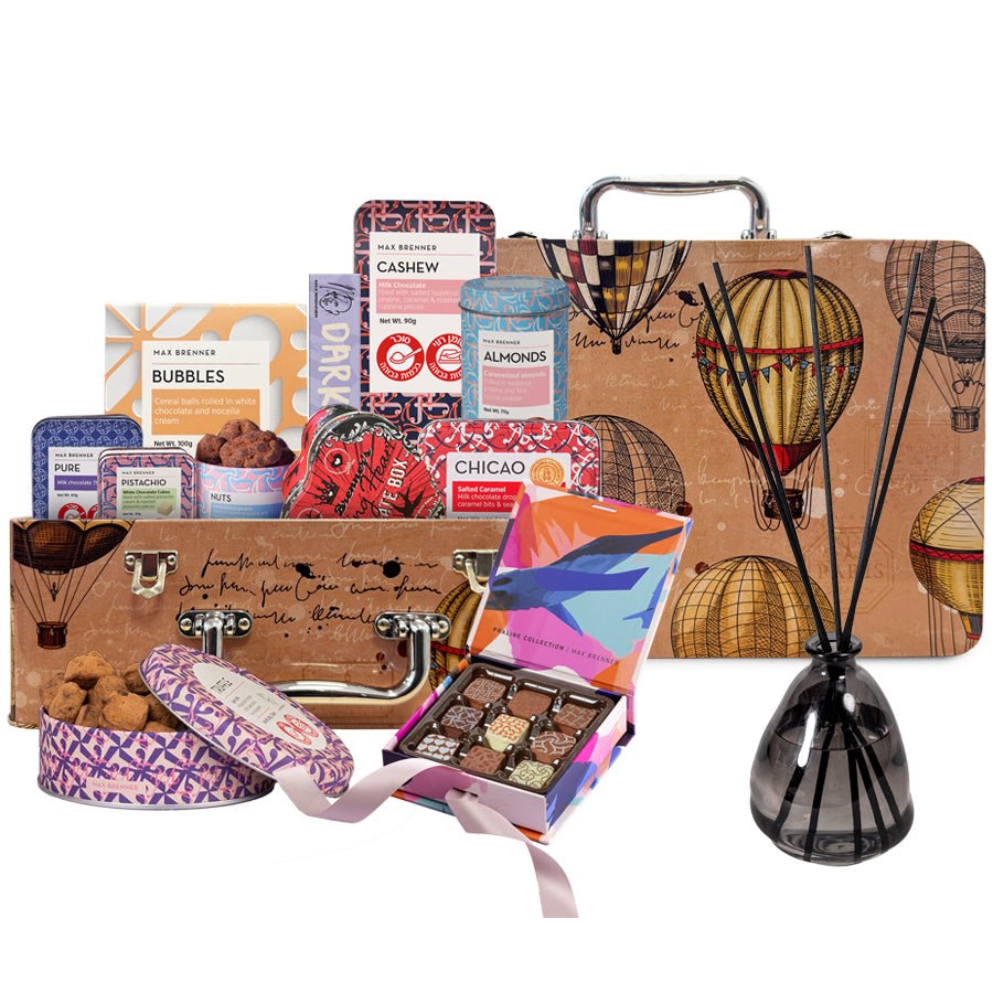 Collector's Exclusive Large Suitcase & מפיץ ריח