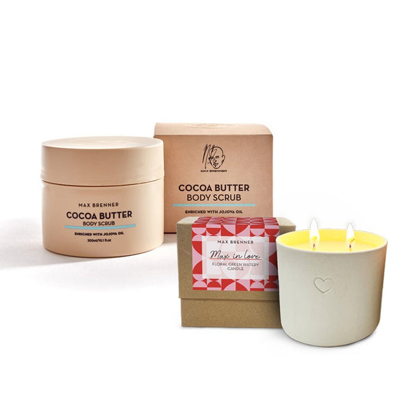 Body scrub enriched with cocoa butter and candle