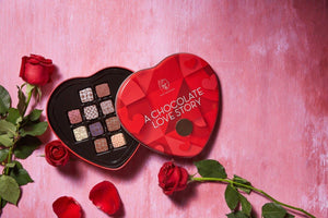 Sweet Love: הקשר שבין שוקולד לאהבה מתוך המגזין של Max Brenner