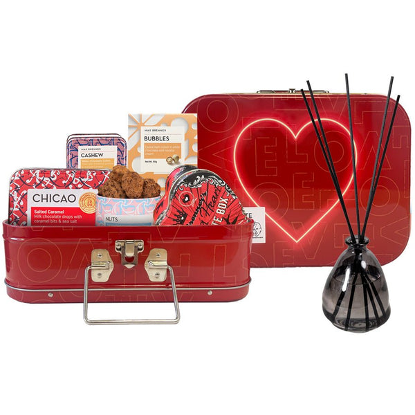 LOVE STORY BOX & מפיץ ריח