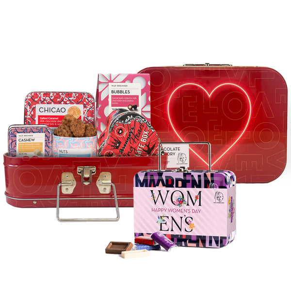 LOVE STORY BOX & מזוודת מיני שוקולד נפוליטנים ליום האישה